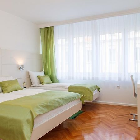 Central Belgrade Apartments 3 ภายนอก รูปภาพ